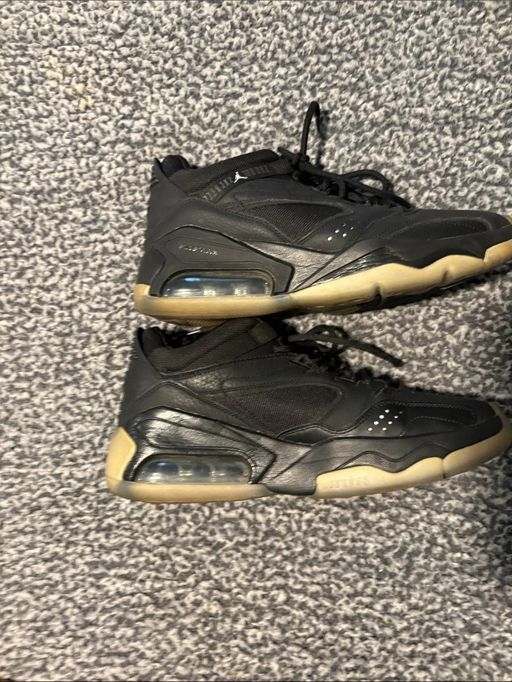 Jordan’s Men’s Size 10 Jordan Point Lane Shoes in Black Ice Very Good Condition!